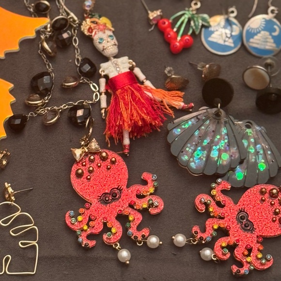 RANDOM Broken Jewelry Lot - Picture 4 of 4